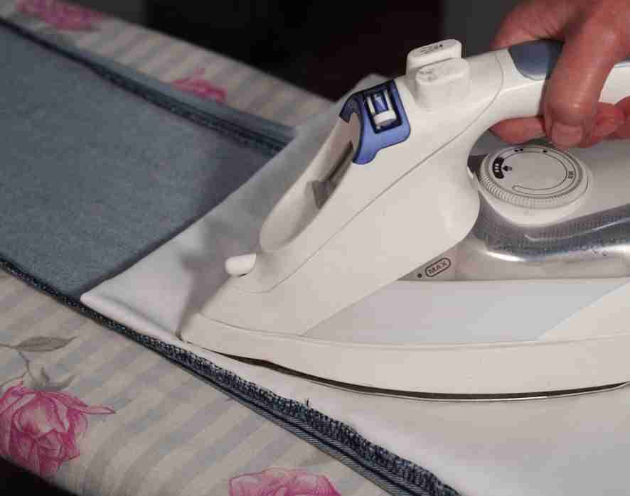 applicazione-strass-con-ferro-stiro